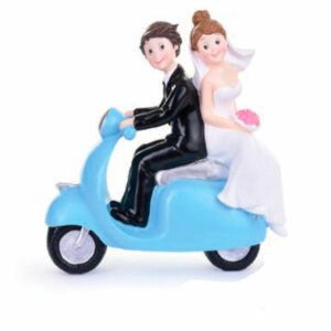 CAKE TOPPER SPOSI IN VESPA AZZURRA*