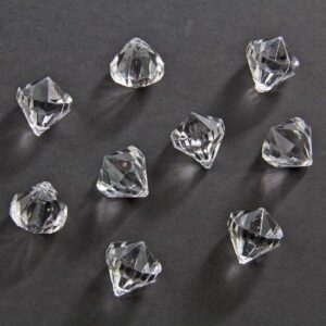 DIAMANTI DECORATIVI DA TAVOLA 20X20 mm 28 gr *